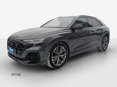 Daytonagrau perleffekt Gebraucht 2024 Audi Q8 Ambiente SUV | CHF 82’990 (Fairer Preis)