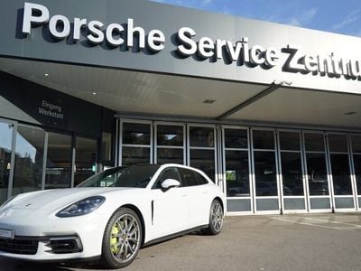 Porsche Panamera 4