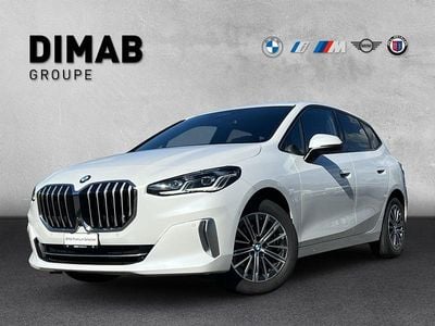 Weiss Gebraucht 2023 BMW 218 Active Tourer Luxury Line Van / Kleinbus | CHF 29’900 (Fairer Preis)