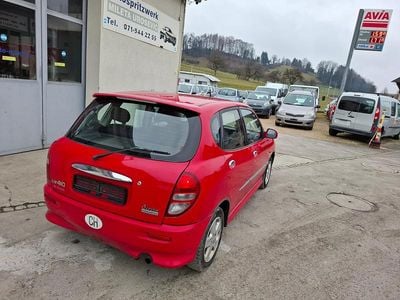 Gebraucht Daihatsu Sirion 102 PS (75 kW) 2001 Kleinwagen