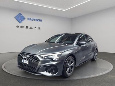 Grau Gebraucht 2022 Audi A3 Attraction Limousine | CHF 28’800 (Etwas zu teuer)