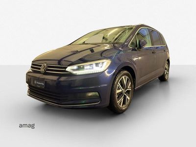 Gebraucht VW Touran Highline 150 PS (110 kW) 2024 Atlantic blue metallic Van / Kleinbus
