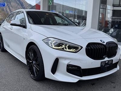 Gebraucht BMW 120 M Sport 190 PS (139 kW) 2023 Weiss Kleinwagen