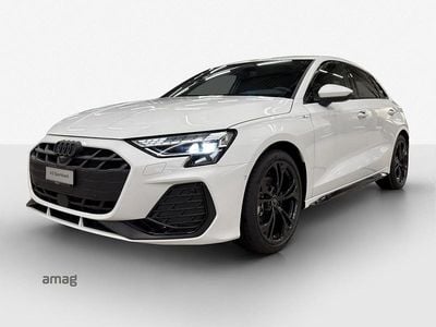 Neu Audi A3 Attraction 150 PS (110 kW) 2025 Gletscherweiss metallic Limousine