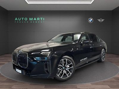 "saphirschwarz metal mét. Gebraucht 2024 BMW i7 M Sport Limousine | CHF 94’500