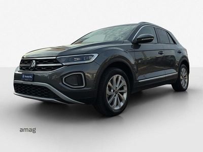 Indium grey metallic Gebraucht 2024 VW T-Roc Style SUV | CHF 32’490 (Etwas zu teuer)