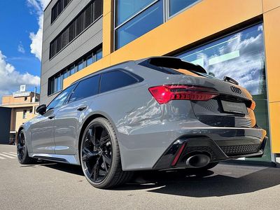Grau Gebraucht 2022 Audi RS6 Ambiente Kombi | CHF 129’900