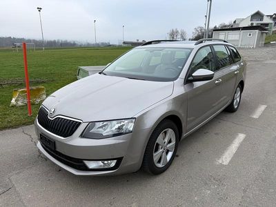 Gebraucht 2013 Skoda Octavia Elegance Kombi | CHF 5’900 (Superpreis)