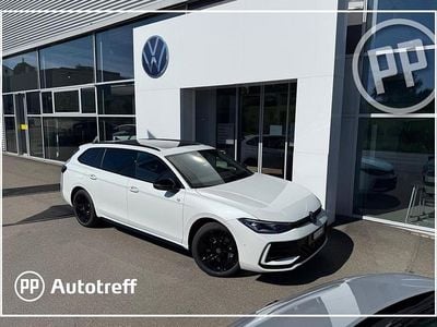 Gebraucht VW Passat R-line 272 PS (200 kW) 2025 Weiss Kombi