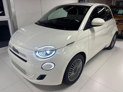 Neu 2025 Fiat 500 | CHF 22’760 (Teuer)