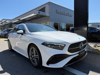Weiss Gebraucht 2024 Mercedes A250 AMG line Limousine | CHF 56’900