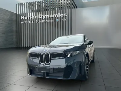 Neu (2026) BMW iX3 M Sport 469 PS | Teuer