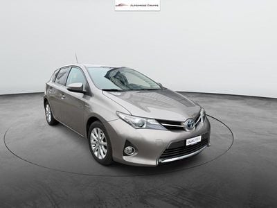 Gebraucht Toyota Auris Hybrid Luna 136 PS (100 kW) 2015