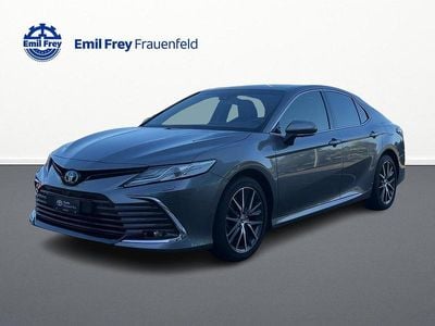 Anthrazit Gebraucht 2024 Toyota Camry Premium Limousine | CHF 39’500