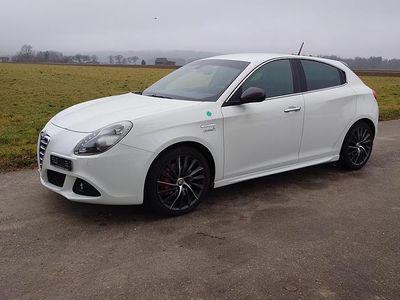 Gebraucht Alfa Romeo Giulietta Quadrifoglio Verde 235 PS (172 kW) 2012 Kleinwagen