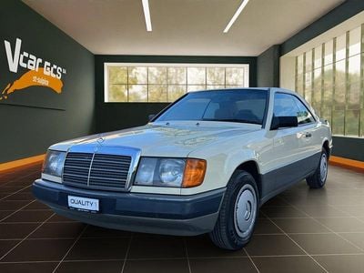 Gebraucht Mercedes 230 132 PS (97 kW) 1987 Coupé