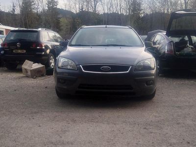 Gebraucht Ford Focus Trend 145 PS (106 kW) 2005