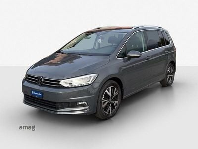 Delfingrau metallic Gebraucht 2024 VW Touran Highline Van / Kleinbus | CHF 35’490 (Etwas zu teuer)