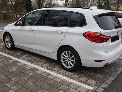 Gebraucht BMW 218 Advantage 136 PS (100 kW) 2016 Kombi