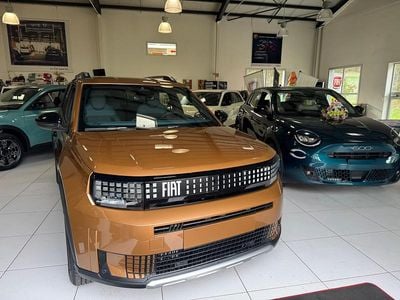 Braun Neu 2025 Fiat Panda Icon Kombi | CHF 23’490 (Fairer Preis)