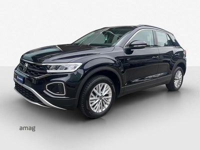 Deep black perlato Gebraucht 2024 VW T-Roc Life SUV | CHF 27’490 (Fairer Preis)