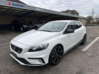 Gebraucht Volvo V40 200 PS (147 kW) 2015 Weiss Kombi