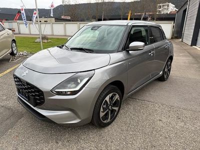 Neu Suzuki Swift 82 PS (60 kW) 2025 Silber Limousine