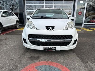 Gebraucht Peugeot 107 68 PS (50 kW) 2010 Kleinwagen