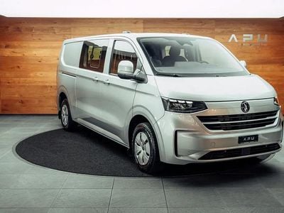 Neu VW T7 150 PS (110 kW) 2026 Silber Van