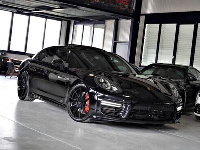 Porsche Panamera GTS