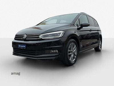 Deepblack perleffekt Gebraucht 2024 VW Touran Comfortline Van / Kleinbus | CHF 36’990 (Teuer)