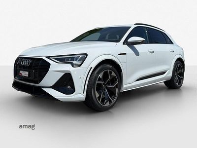 Gletscherweiss metallic Gebraucht 2021 Audi e-tron Comfort SUV | CHF 34’800 (Fairer Preis)