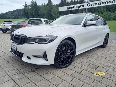 Gebraucht BMW 330 Luxury Line 296 PS (217 kW) 2021 Weiss Kombi