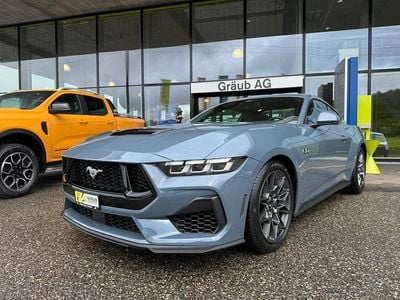 Blau Gebraucht 2024 Ford Mustang GT Fastback Coupé | CHF 59’900 (Etwas zu teuer)