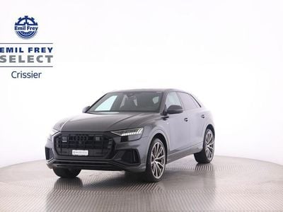 Grau Gebraucht 2023 Audi Q8 Black Edition SUV | CHF 65’900 (Etwas zu teuer)