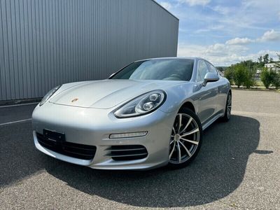 Porsche Panamera 4S