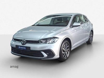 Reflexsilber metallic Gebraucht 2024 VW Polo Life Limousine | CHF 21’990 (Fairer Preis)