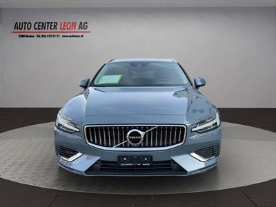 gebraucht Volvo V60 T6 eAWD Twin Engine Inscription Expression Geartronic