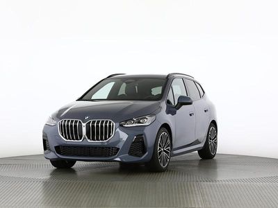 Grün Neu 2025 BMW 220 Active Tourer M Sport Van / Kleinbus | CHF 51’400 (Fairer Preis)