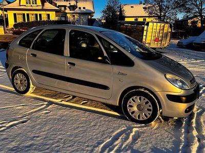 Gebraucht 2009 Citroën Xsara Picasso Van / Kleinbus | CHF 3’600 (Fairer Preis)
