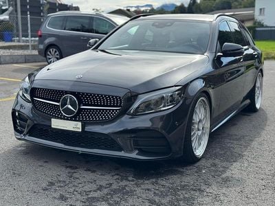 Gebraucht Mercedes C220 AMG line 194 PS (142 kW) 2020