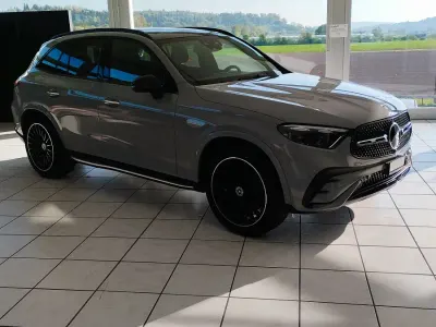 Neu (2026) Mercedes GLC300 258 PS