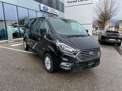Gebraucht Ford Tourneo Titanium 170 PS (125 kW) 2019 Van / Kleinbus