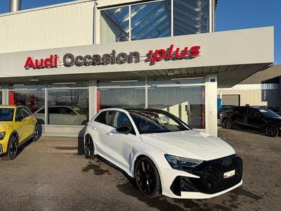 Weiss Gebraucht 2025 Audi RS3 Ambiente Limousine | CHF 66’790 (Fairer Preis)