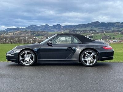 Porsche 911 Carrera 4