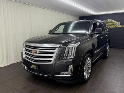 Gebraucht Cadillac Escalade 426 PS (313 kW) 2017 Grau SUV