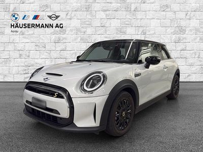 Weiss Gebraucht 2021 Mini Cooper SE Kleinwagen | CHF 20’900 (Etwas zu teuer)