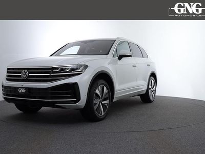 Weiss Gebraucht 2024 VW Touareg Elegance SUV | CHF 83’800
