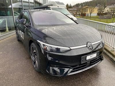 Gebraucht VW ID.7 Pro 209 kW (285 PS) 2023 Schwarz Kleinwagen
