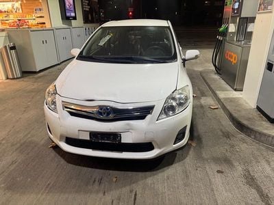 Gebraucht 2012 Toyota Auris Hybrid Premium | CHF 4’500